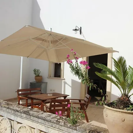 Holiday home Salento Casa Agrosi Don Camillo Presicce